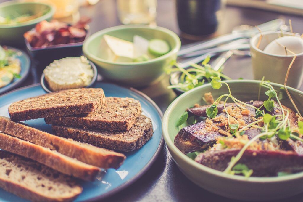 10 Healthy Lunch Ideas To Fuel Your Afternoon